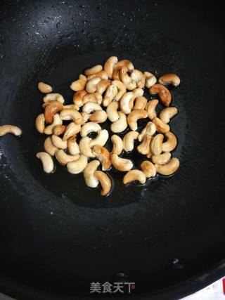 腰果虾仁的做法步骤：5