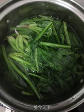 凉拌菠菜的做法步骤：4