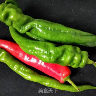 青椒炒酥肉的做法步骤：5