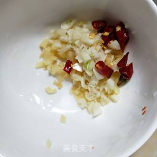 青椒炒酥肉的做法步骤：6