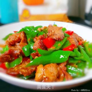 青椒炒酥肉的做法步骤：14
