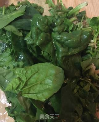 菠菜拌毛蚶的做法步骤：8