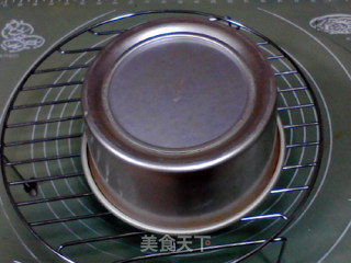 蜂蜜戚风蛋糕的做法步骤：13