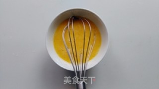 腊肠蛋包饭的做法步骤：7