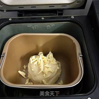 奶香面包的做法步骤：3