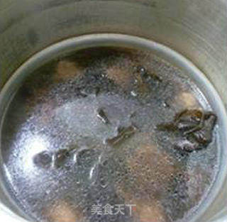 双黑排骨汤的做法步骤：8