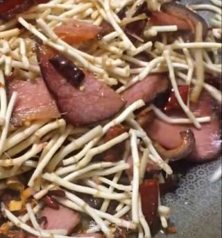 #腊味#腊肉炒折耳根的做法步骤：10