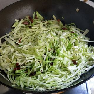 小炒白菜的做法步骤：7