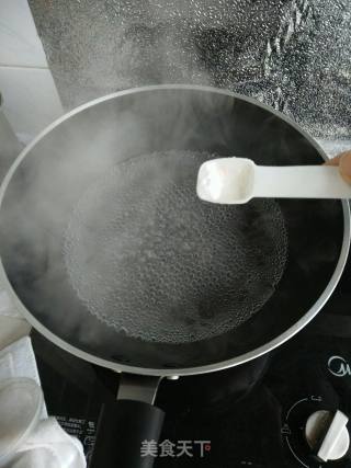 蚝油蒜香炝包菜的做法步骤：3