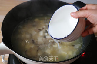 六菌豆腐羹的做法步骤：6
