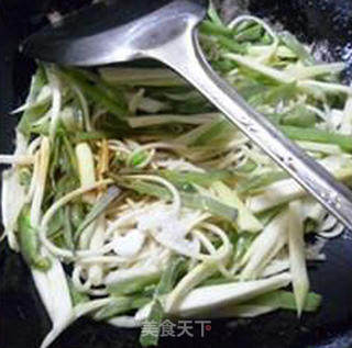 扁豆茭白炒面的做法步骤：9