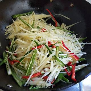 双椒土豆丝的做法步骤：5