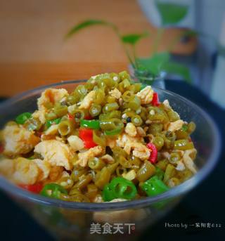 酸豆角炒鸡蛋的做法步骤：1