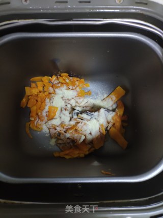 南瓜荷叶饼的做法步骤：2