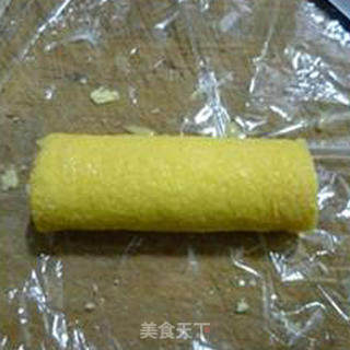 海苔火腿肠面包卷的做法步骤：8