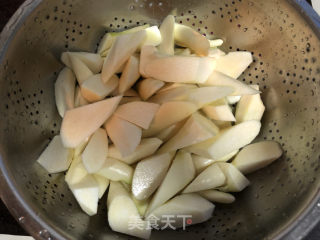 糖醋面筋茭白的做法步骤：2