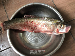 红烧白鱼段的做法步骤：1