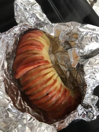 “烤箱菜”烤风琴土豆的做法步骤：11