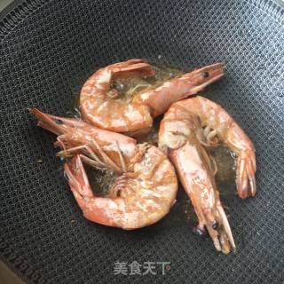 白洋葱炒对虾的做法步骤：8