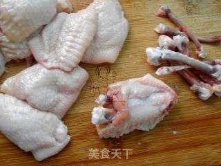 无骨烤鸡翅的做法步骤：2