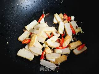 #团圆饭#油麦菜炒鱼豆腐的做法步骤：4