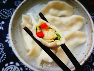 #团圆饭#韭菜鲜虾大肉饺的做法步骤：13