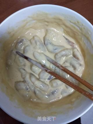 炸虾仁的做法步骤：3