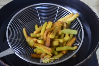 鱼香虾球茄子煲的做法步骤：7