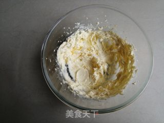 花生酥饼的做法步骤：2