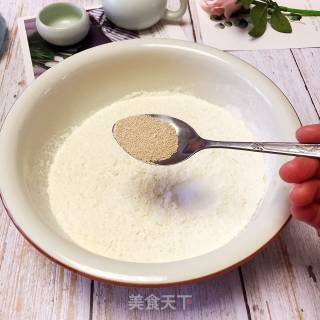 奶香馒头的做法步骤：2