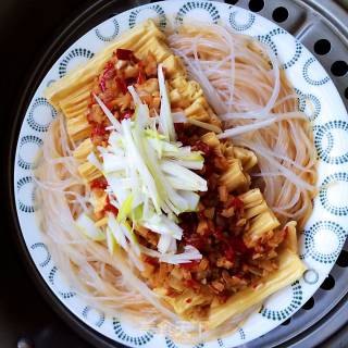 蒜蓉粉丝蒸腐竹的做法步骤：9