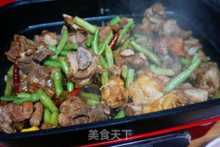 排骨豆角贴饼子的做法步骤：4