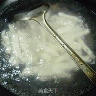 猪油渣青菜炒年糕的做法步骤：7
