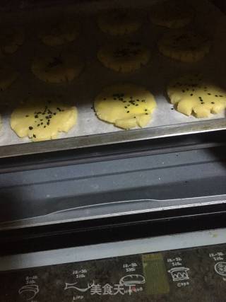桃酥饼的做法步骤：7