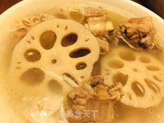 排骨藕汤的做法步骤：6