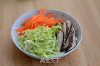 什锦炒米粉的做法步骤：2