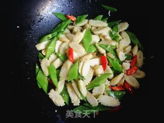 #团圆饭#玉米笋炒荷兰豆的做法步骤：5