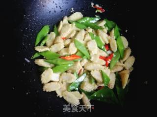 #团圆饭#玉米笋炒荷兰豆的做法步骤：7