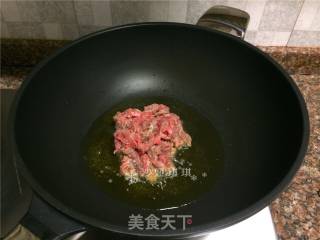 胡萝卜炒牛肉丝的做法步骤：4
