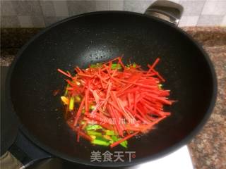 胡萝卜炒牛肉丝的做法步骤：8