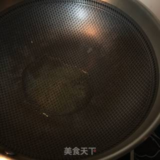 海参鸡蛋红烧肉的做法步骤：5