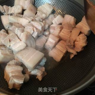 海参鸡蛋红烧肉的做法步骤：6