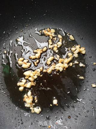 猪油蒜香菜心的做法步骤：5