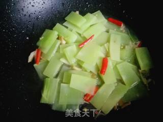 #团圆饭#清炒莴笋的做法步骤：6