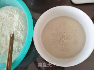 小葱花卷的做法步骤：2