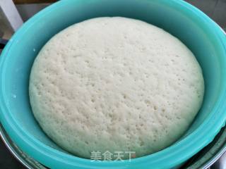 小葱花卷的做法步骤：5
