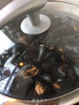白灼海虹的做法步骤：5