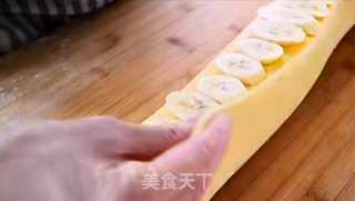 玉米面别再熬粥喝，这样做【五珍粉玉米香蕉卷】 香软蓬松，比面包好吃！的做法步骤：7