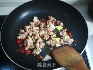 香辣鸡翅的做法步骤：9