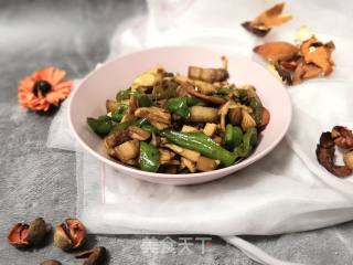 冬天来一碗—冬笋炒五花肉的做法步骤：6